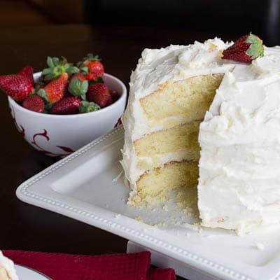 Almond Cake with Amaretto Filling