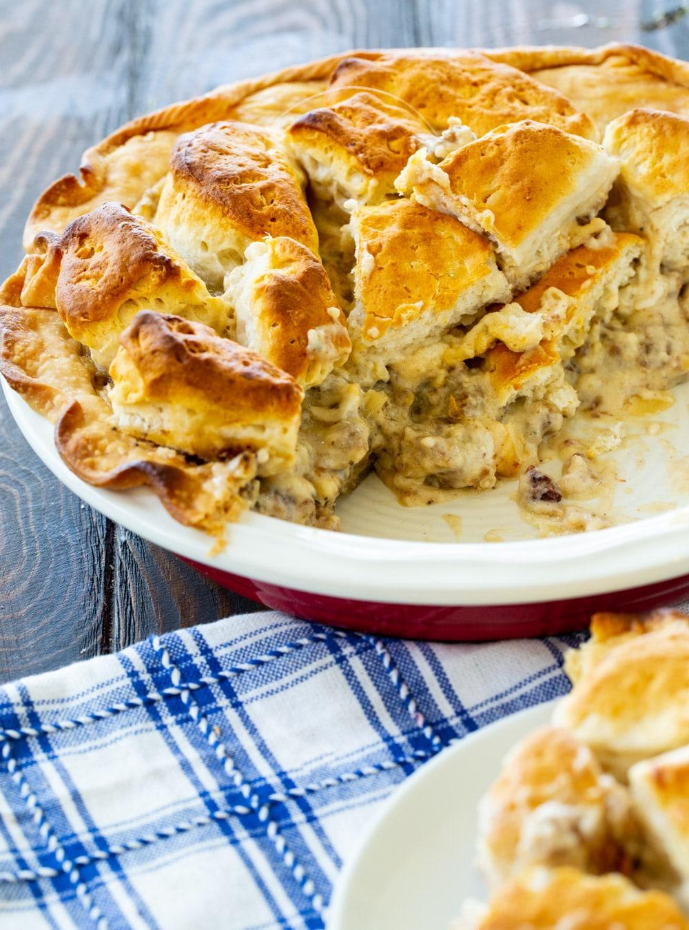 Biscuits and Gravy Pie in a pie pan.