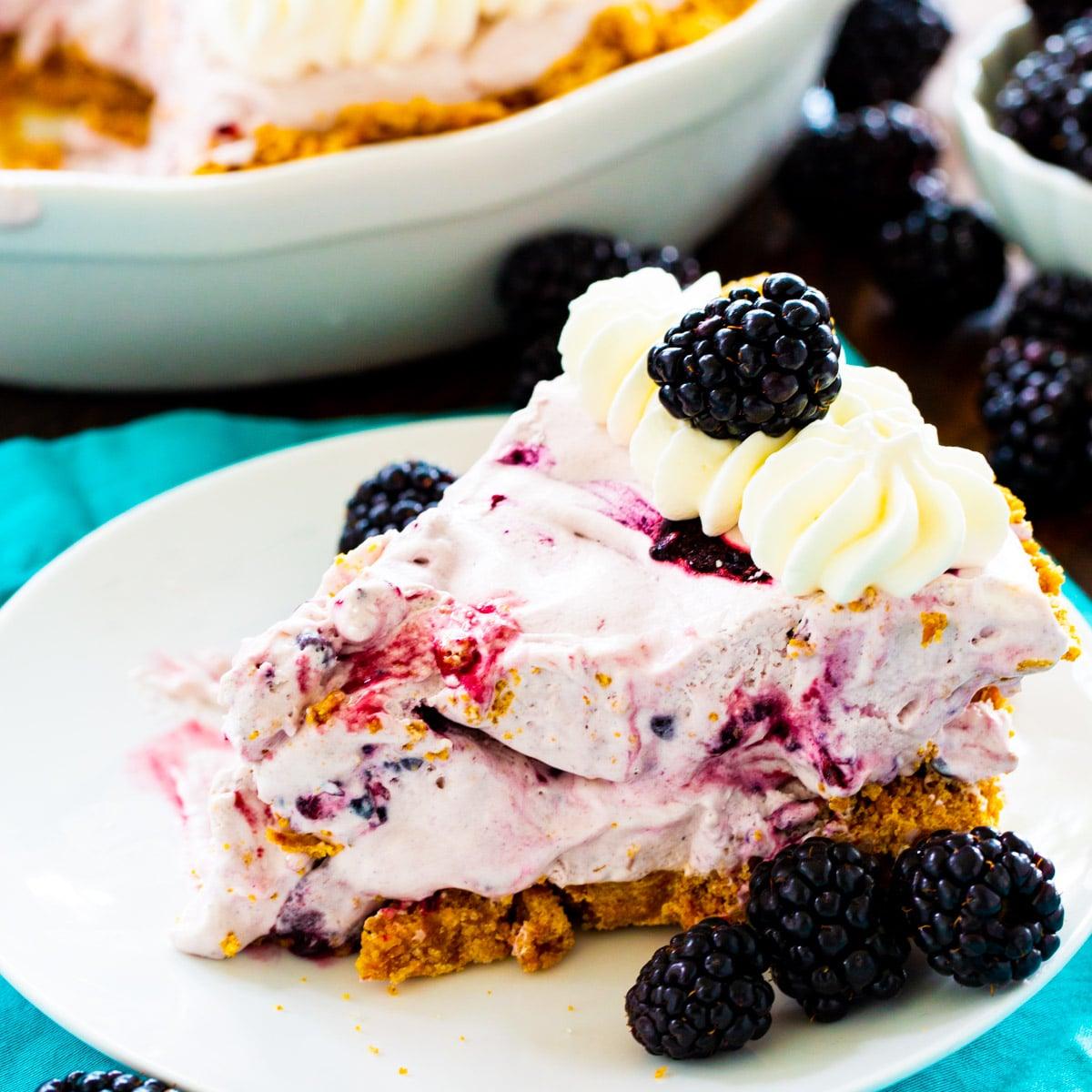 Blackberry Cheesecake Icebox Pie