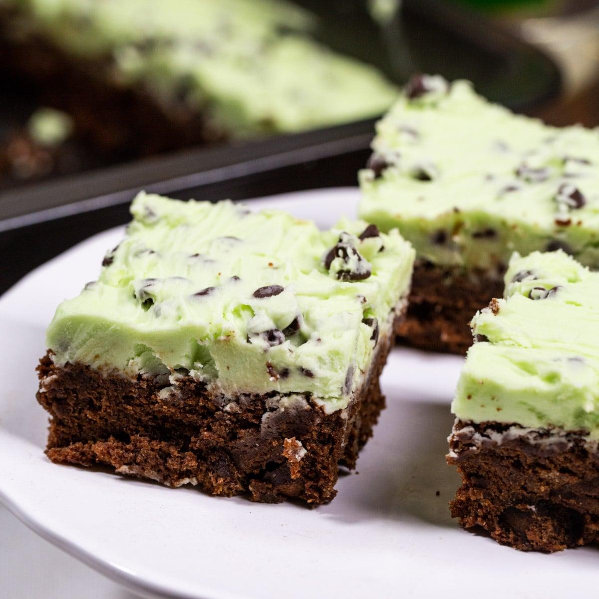 Brownies with Creme de Menthe-Chocolate Chip Frosting