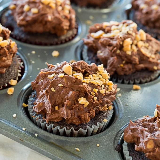 Buttermilk Chocolate Cupcakes with Toffee Frosting