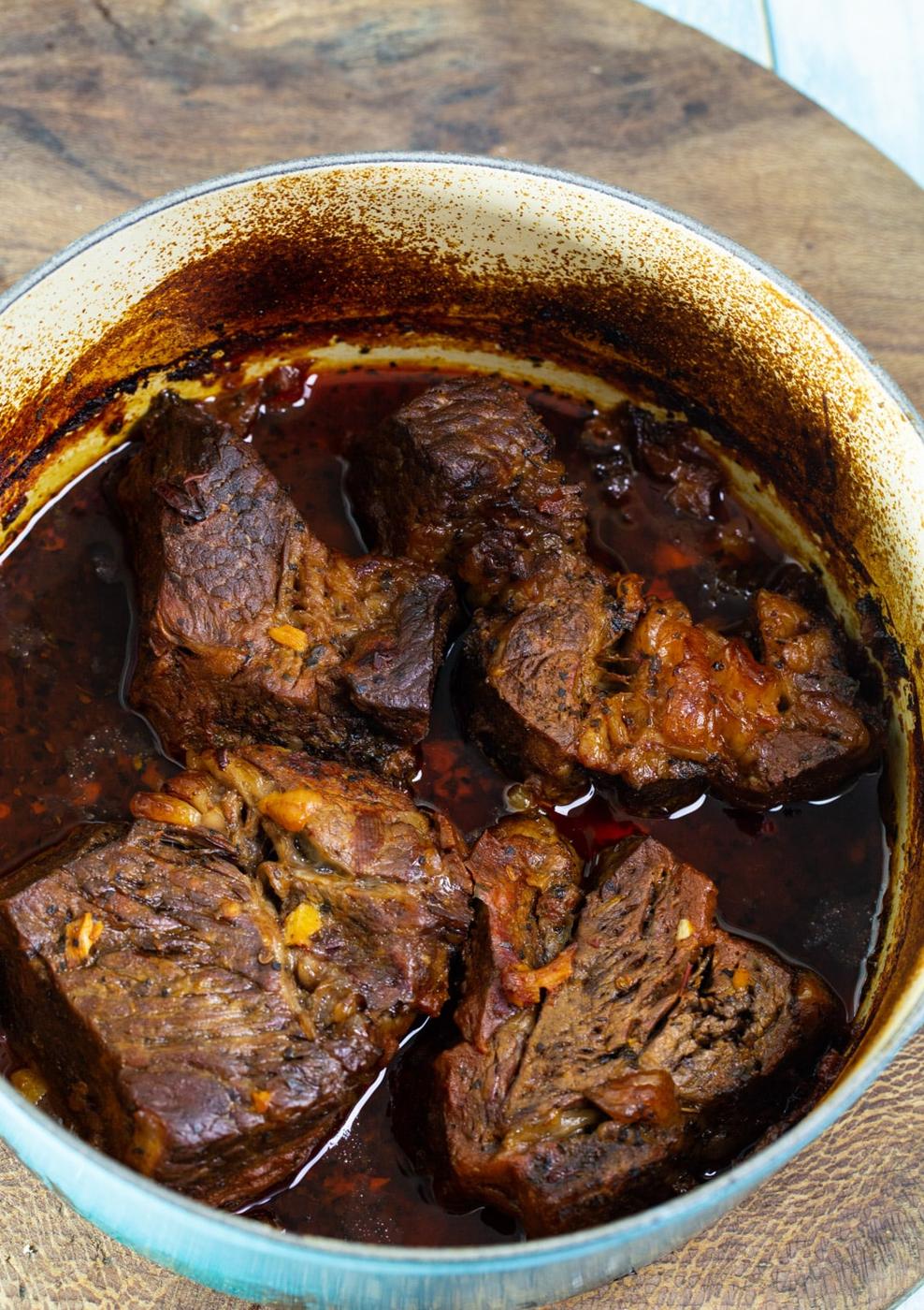 Chuck roast after being cooked.