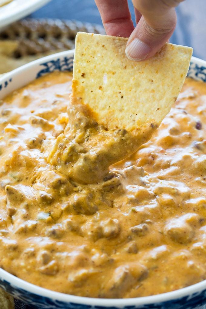Crock Pot Beef Queso