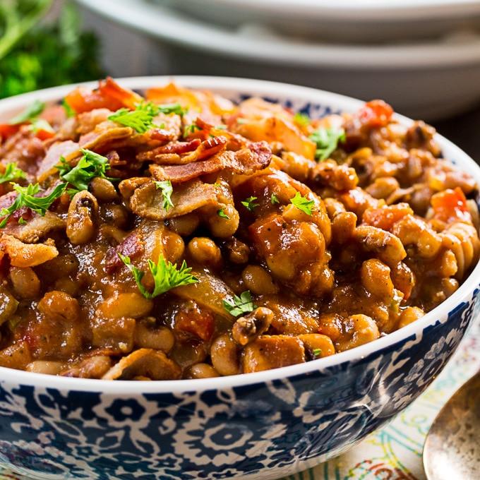 Hot and Spicy Black-Eyed Peas