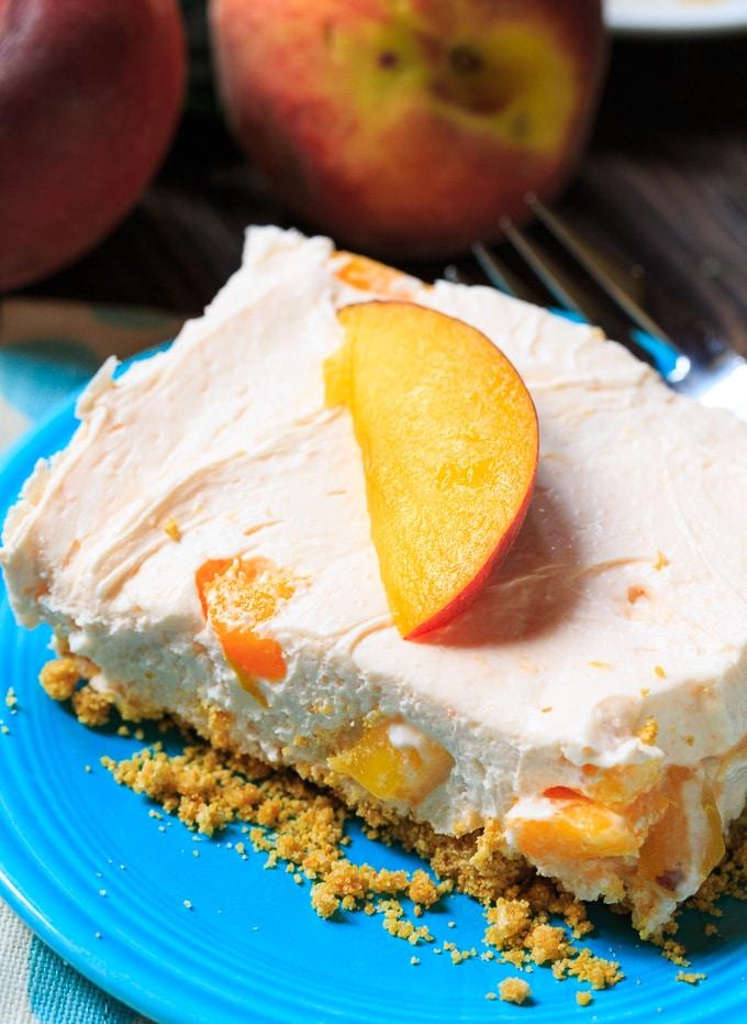 No-Bake Peach Cheesecake Bars