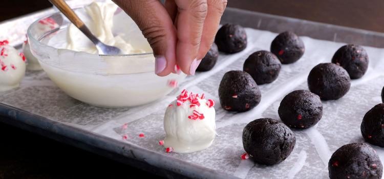 Sprinkling with chopped peppermints.