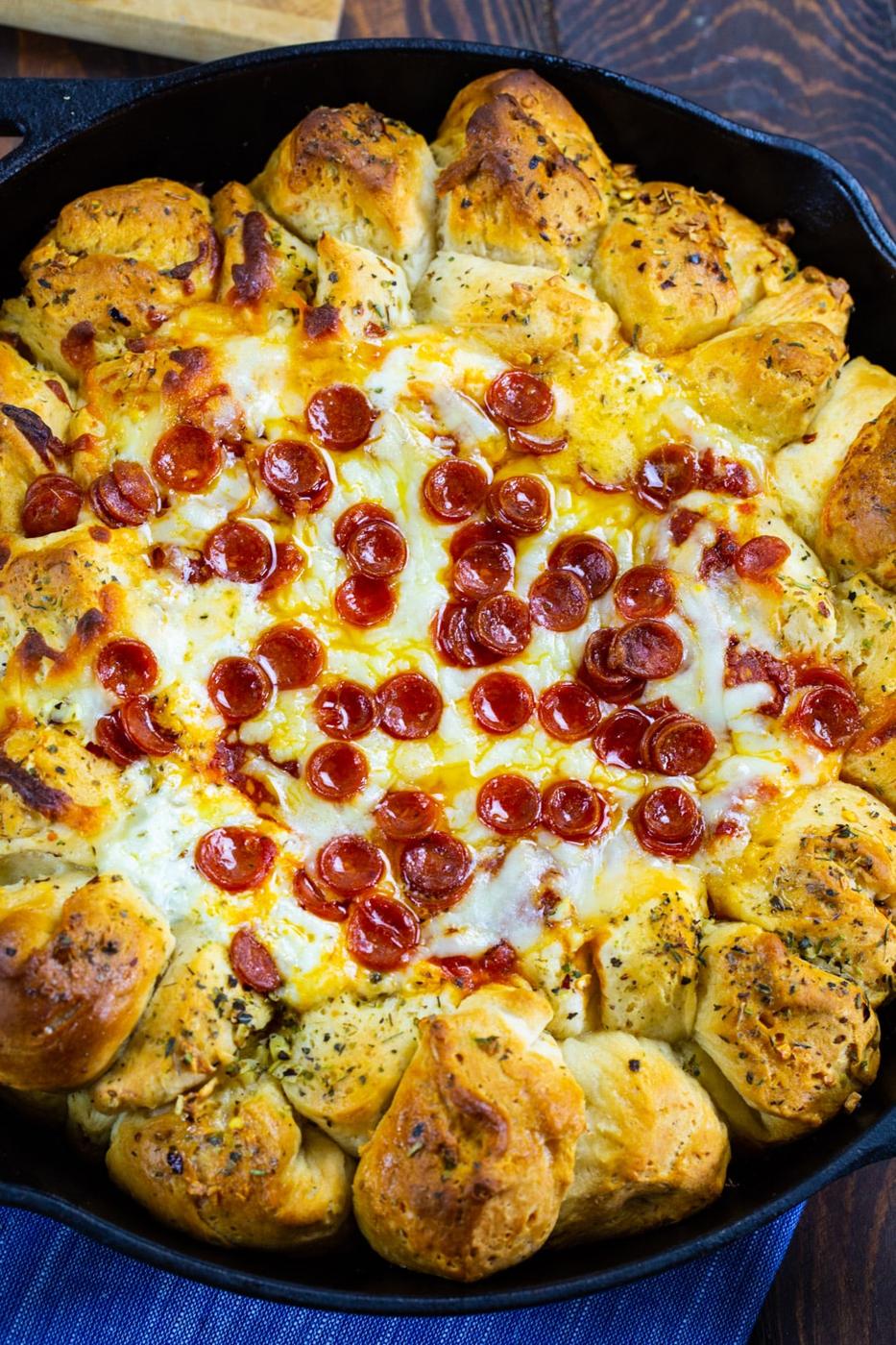 Pizza Dip Ring topped with mini pepperonis.