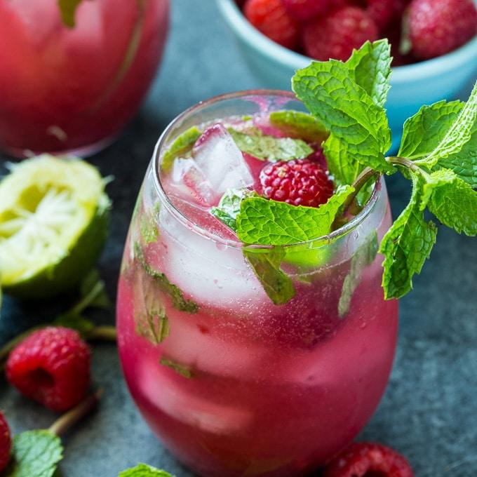 Raspberry Mojitos