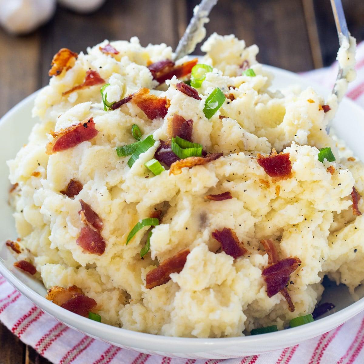 Roasted Garlic and Bacon Mashed Potatoes