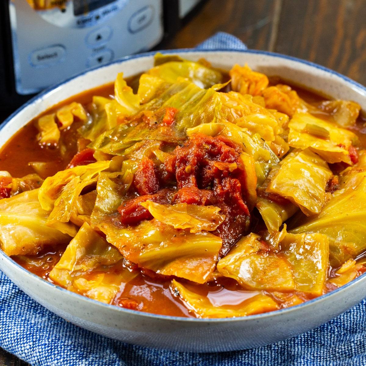 Slow Cooker Cabbage and Stewed Tomatoes