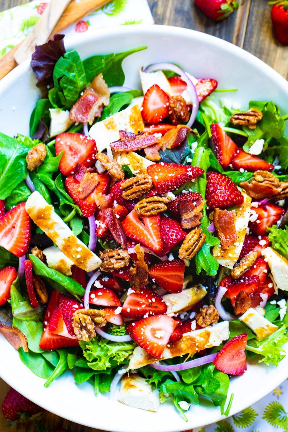 Overhead of Strawberry Fields Salad in white bowl.