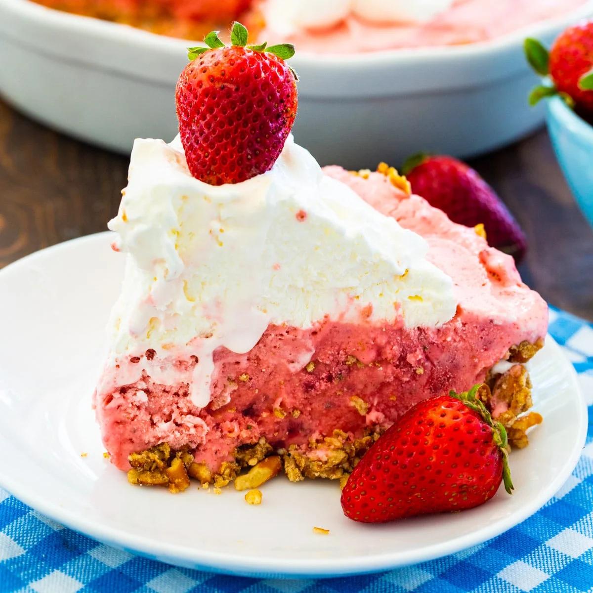 Strawberry Pretzel Icebox Pie
