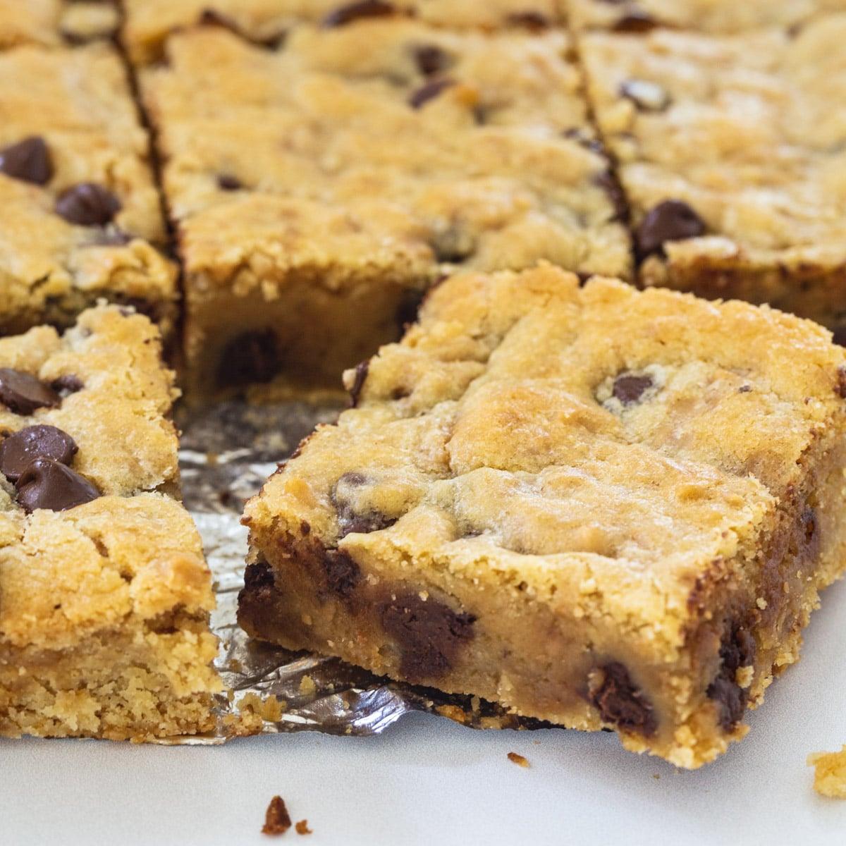 Toffee Chocolate Chip Bars
