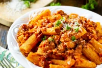 Spicy Creamy Italian Sausage Rigatoni