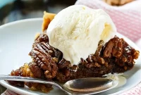 Effortless Slow Cooker Pecan Pie