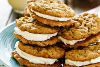 Chewy Oatmeal Sandwich Cookies
