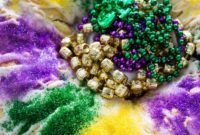 Cinnamon Swirl Pecan King Cake