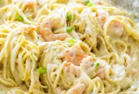 Decadent Garlic Shrimp Alfredo
