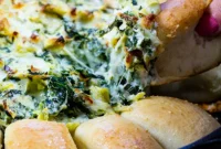 Spinach Artichoke Pull Apart Bread Ring