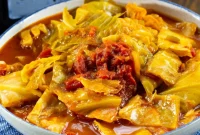 Comforting Slow Cooker Cabbage and Stewed Tomatoes