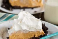 No-Bake Pumpkin Chocolate Swirl Pie