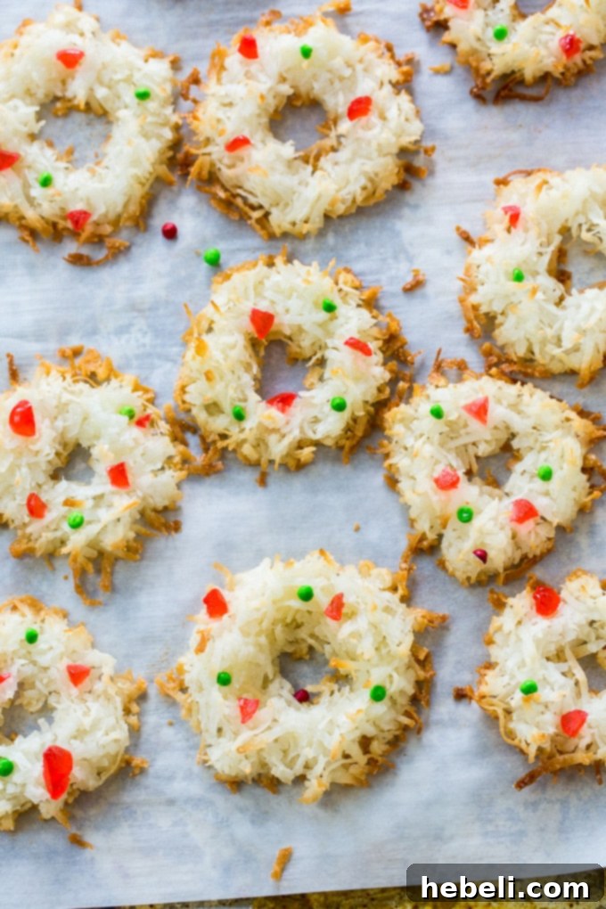 Macaroon Wreath Delights 3 Close-up of Wreath Macaroons, highlighting their simple 4-ingredient nature