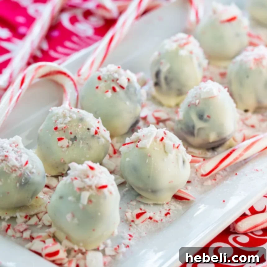 Peppermint Oreo Truffles - festive and easy holiday candy