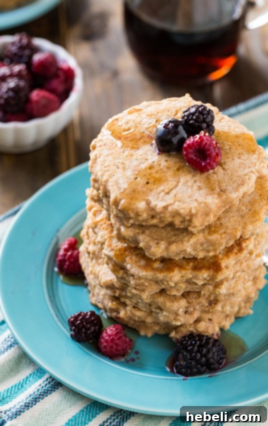 Fluffy Whole Wheat Pancakes 5 Super Healthy Whole Wheat Pancakes with berries
