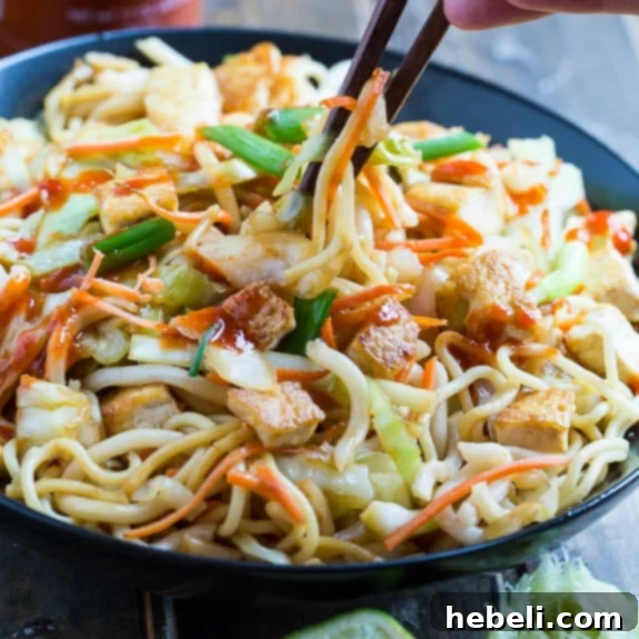 Spicy Sriracha Tofu Noodles 2 Sriracha Noodles with Tofu - a quick and flavorful vegetarian meal