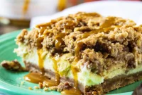 Caramel Apple Cheesecake Bars