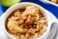 Cozy Apple Pie Slow Cooker Oats