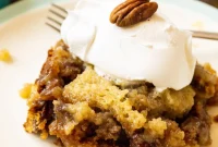 Southern Pecan Pie Cake