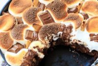 Gooey S’mores Skillet Brownie