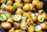Garlicky Parmesan Crock-Pot Potatoes