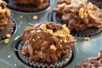 Heavenly Buttermilk Chocolate Toffee Cupcakes