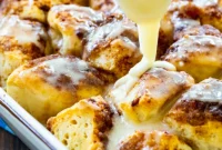 Quick Cinnamon Roll Poppers
