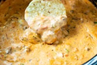 Creamy Slow Cooker Taco Dip