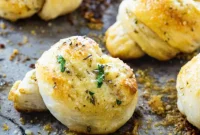 Foolproof Garlic Knots
