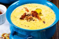 Loaded Slow Cooker Bacon Cheeseburger Soup