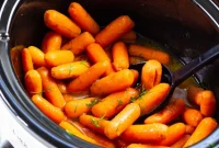 Sweet Glazed Slow Cooker Baby Carrots