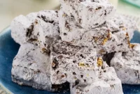 Peanut Butter Chocolate Crunch Bars