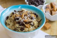 Toasted Coconut Caramel Oats