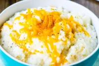 Effortless Crockpot Grits