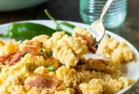 Ultimate Slow Cooker Bacon Mac and Cheese