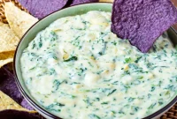 Irresistible Spinach Artichoke Dip
