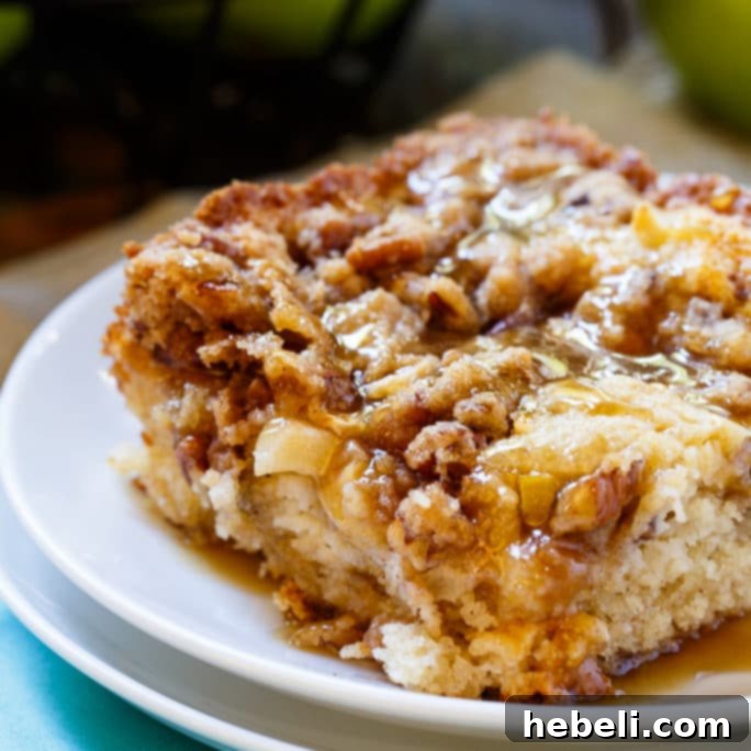 Delicious Apple Crisp Coffee Cake with Crumb Topping