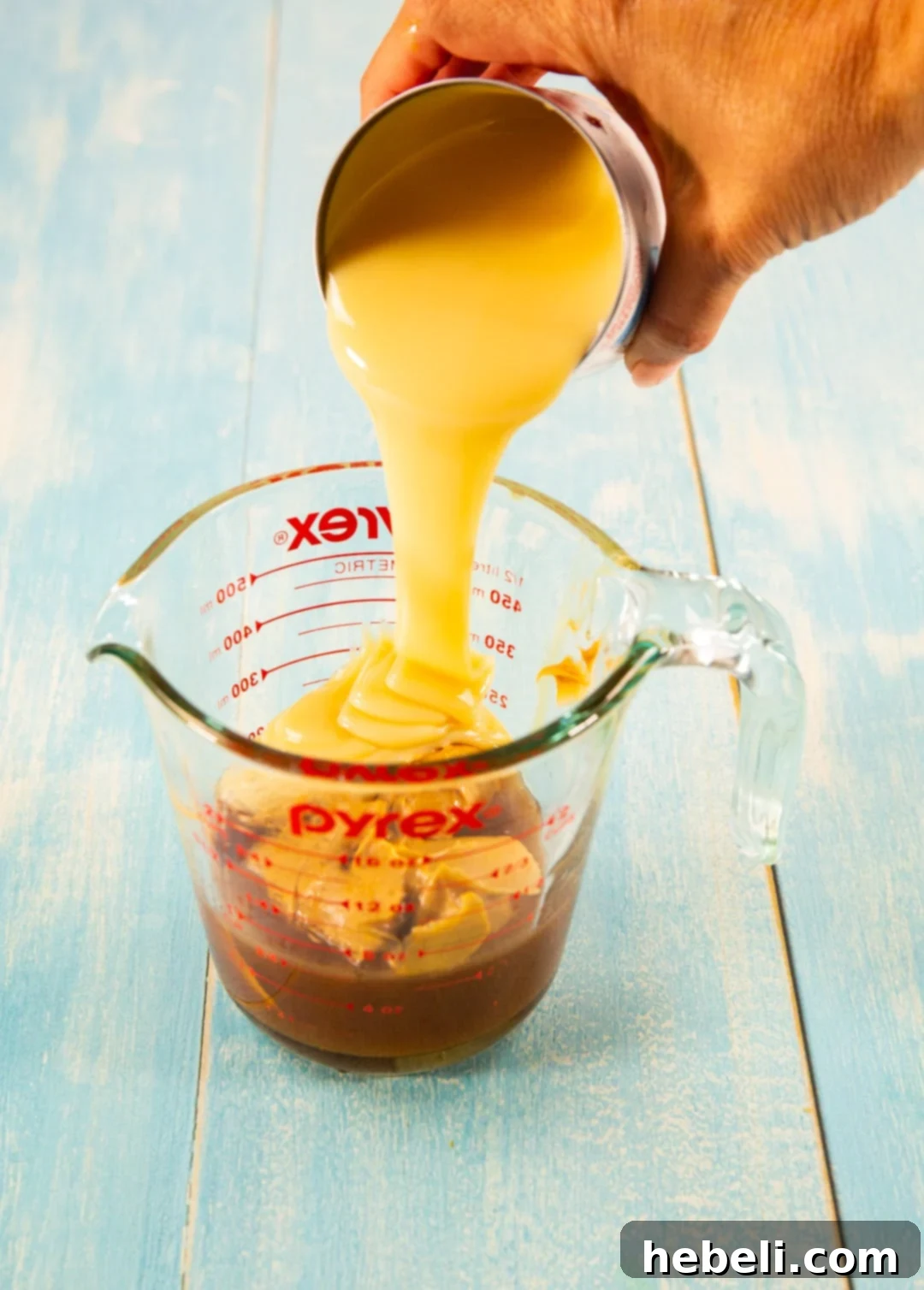 Filling getting mixed together.