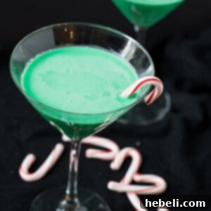 Grasshopper Cocktail - finished drink with garnish