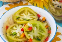 How to Make Southern Pickled Green Tomatoes